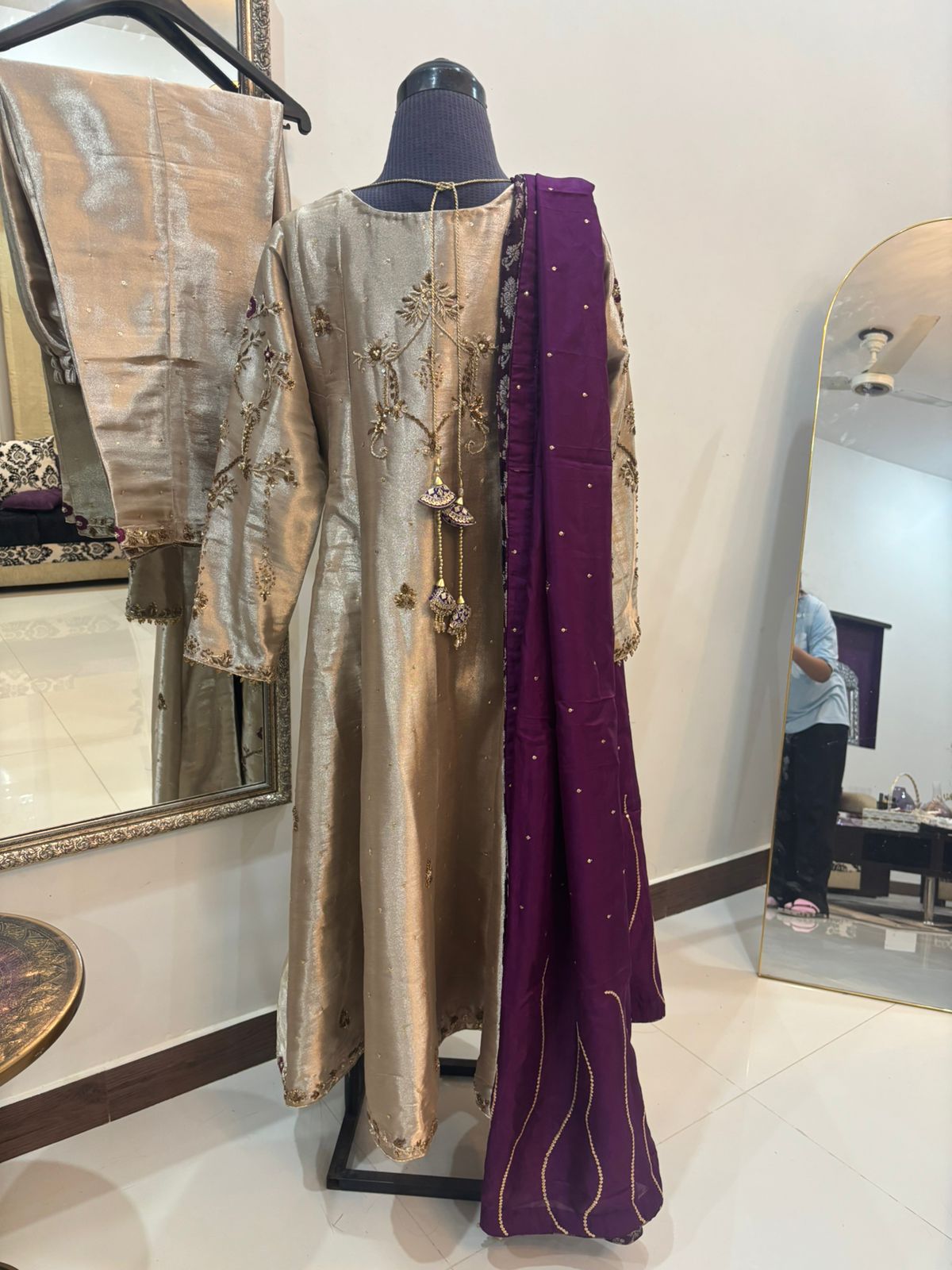 Timeless golden silk ensemble crafted - Image 2