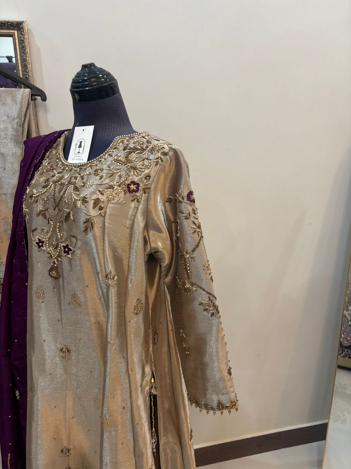 Timeless golden silk ensemble crafted - Image 3